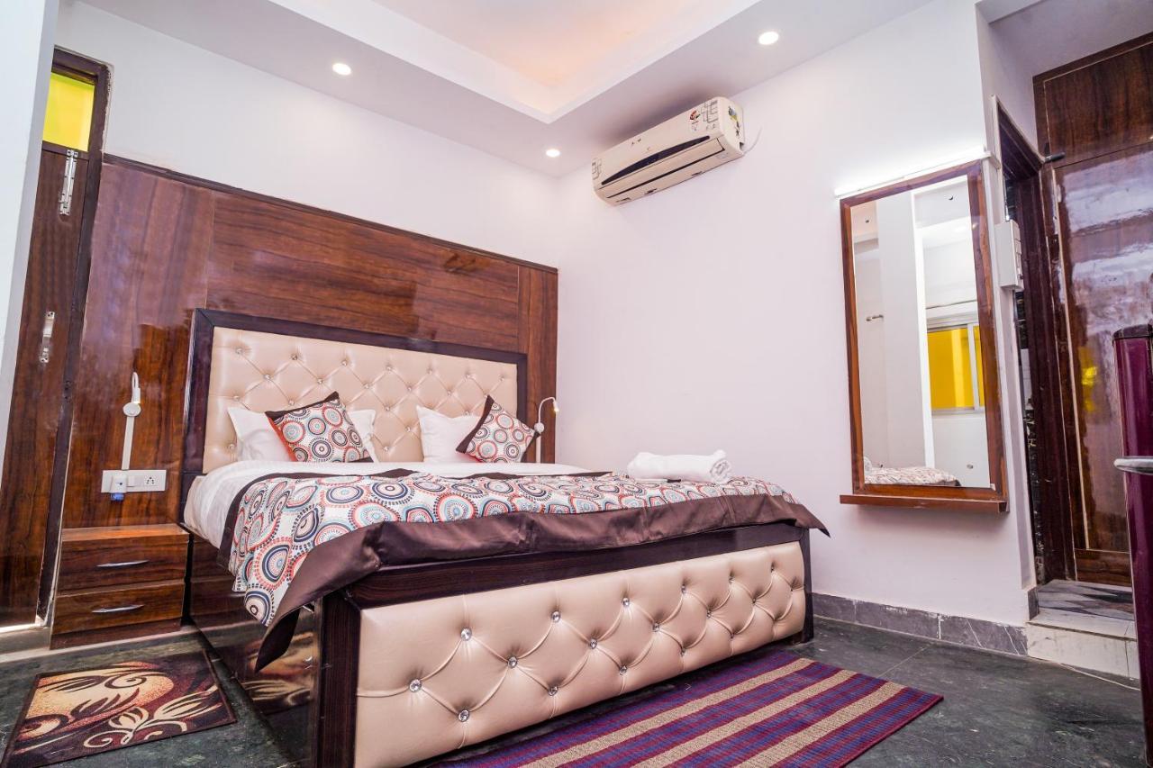 新德里 Golden Residency酒店 外观 照片